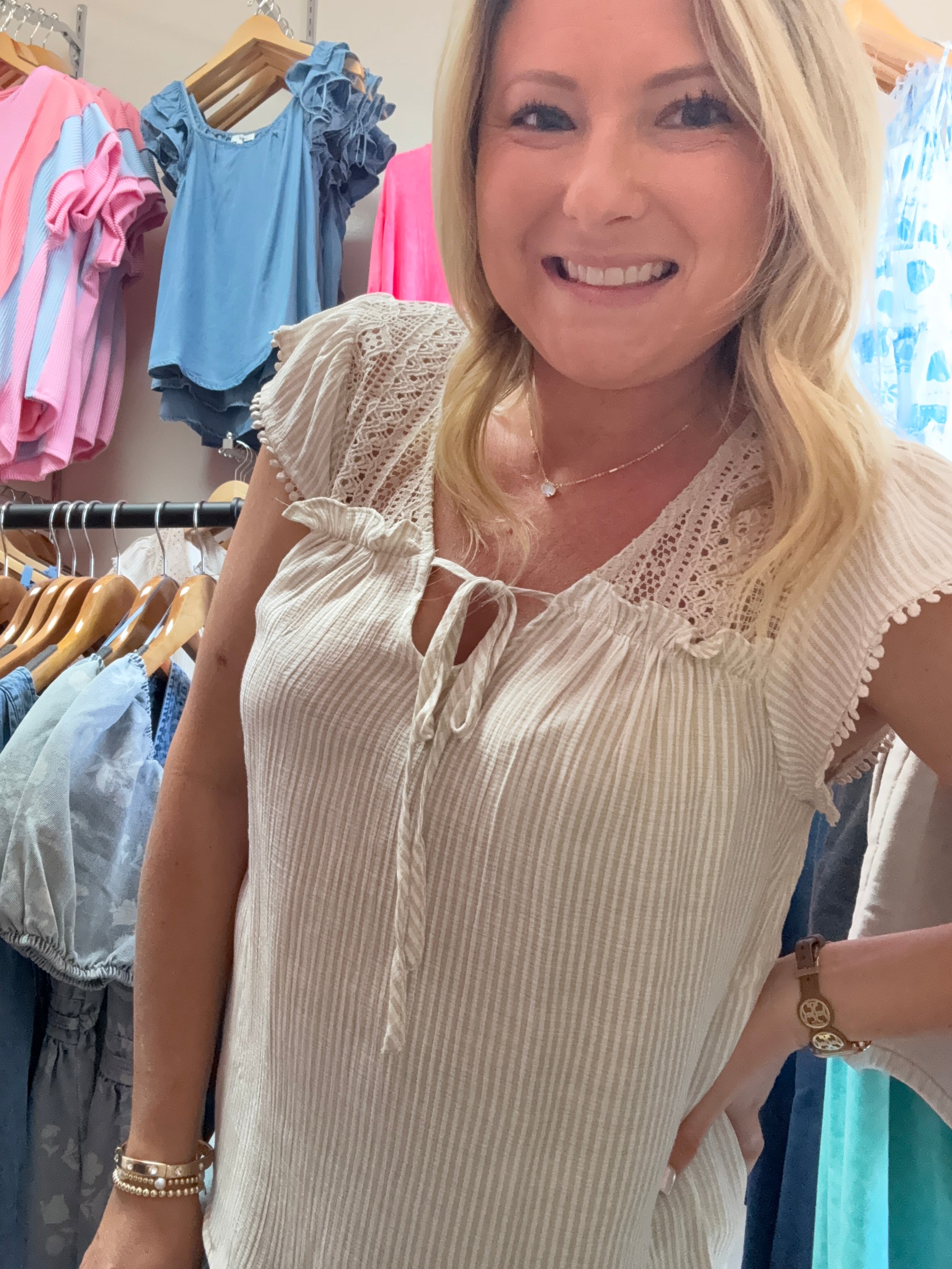 FRONT TIE SHORT SLEEVE TOP