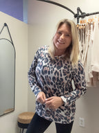 Brown leopard print hooded shirt